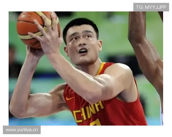 姚明退役后住的那栋楼，物业费比我年薪还高